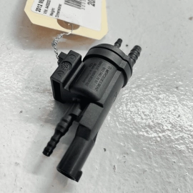 ENGINE EGR CHANGE OVER VALVE OEM 2012 MERCEDES S550 W221