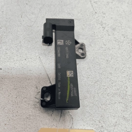 2021-2023 JEEP GRAND CHEROKEE KEYLESS ENTRY PASSIVE ANTENNA MODULE UNIT OEM 2021-2023 JEEP GRAND CHEROKEE KEYLESS ENTRY PASSIVE ANTENNA MODULE UNIT OEM