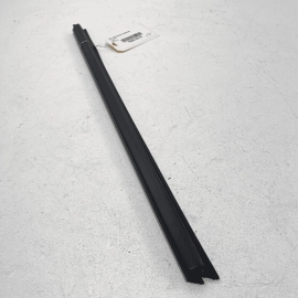 2011-2021 JEEP GRAND CHEROKEE REAR RIGHT DOOR WINDOW INNER WEATHERSTRIP SEA
