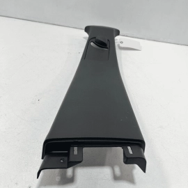 2016-2021 JEEP GRAND CHEROKEE RIGHT PASSENGER SIDE UPPER B PILLAR COVER TRI