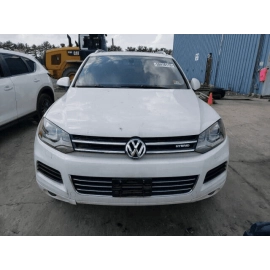 VW TOUAREG 2011-2017 FRONT PASSENGER DOOR WINDOW CORNER FIXED GLASS & SEAL 