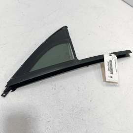 VW TOUAREG 2011-2017 FRONT PASSENGER DOOR WINDOW CORNER FIXED GLASS & SEAL 