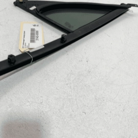 VW TOUAREG 2011-2017 FRONT PASSENGER DOOR WINDOW CORNER FIXED GLASS & SEAL 