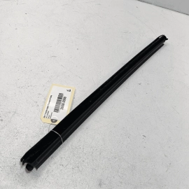 11-17 VOLKSWAGEN VW TOUAREG REAR DRIVER DOOR WINDOW INNER WEATHERSTRIP SEAL