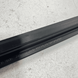 11-17 VOLKSWAGEN VW TOUAREG REAR DRIVER DOOR WINDOW INNER WEATHERSTRIP SEAL