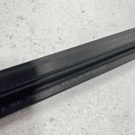11-17 VOLKSWAGEN VW TOUAREG REAR DRIVER DOOR WINDOW INNER WEATHERSTRIP SEAL