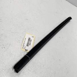 11-17 VOLKSWAGEN VW TOUAREG REAR DRIVER DOOR WINDOW INNER WEATHERSTRIP SEAL