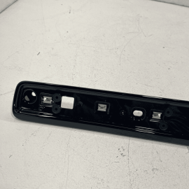 11-17 VOLKAWAGEN TOUAREG REAR LEFT DRIVER INTERIOR HANDLE TRIM W/ SPEAKER O