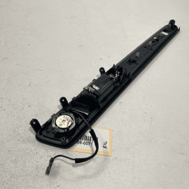 11-17 VOLKAWAGEN TOUAREG REAR LEFT DRIVER INTERIOR HANDLE TRIM W/ SPEAKER O