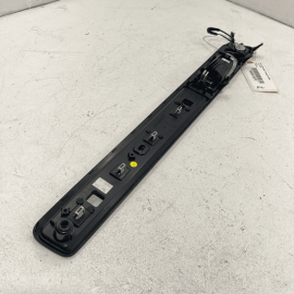 11-17 VOLKAWAGEN TOUAREG REAR LEFT DRIVER INTERIOR HANDLE TRIM W/ SPEAKER O