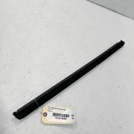 Volkswagen VW Touareg 11-17 Rear Passenger Door Window IN Wheatherstrip Sea