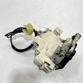 2011-2014 VOLKSWAGEN VW TOUAREG REAR PASSENGER SIDE DOOR LATCH LOCK ACTUATO