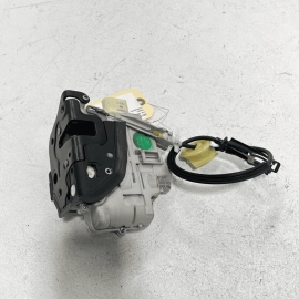 2011-2014 VOLKSWAGEN VW TOUAREG REAR PASSENGER SIDE DOOR LATCH LOCK ACTUATO