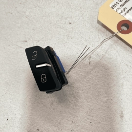 11-15 VOLKSWAGEN TOUAREG FRONT RIGHT PASSENGER SIDE DOOR LOCK SWITCH BUTTON