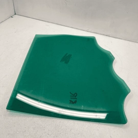 2011 - 2017 VOLKAWAGEN TOUAREG REAR RIGHT PASSENGER SIDE DOOR WINDOW GLASS 