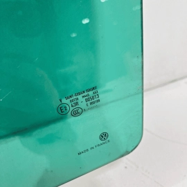 2011 - 2017 VOLKAWAGEN TOUAREG REAR LEFT DRIVER SIDE DOOR WINDOW GLASS OEM