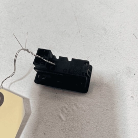 VOLKSWAGEN TOUAREG TAILGATE LIFTGATE BACK DOOR RELEASE CLOSE SWITCH 2008-17