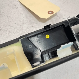 VW TOUAREG 2011-2017 FRONT PASSENGER DOOR WINDOW SWITCH BEZEL TRIM & ARMRES VW TOUAREG 2011-2017 FRONT PASSENGER DOOR WINDOW SWITCH BEZEL TRIM & ARMRES