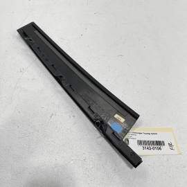 VW TOUAREG 2011-2017 FRONT PASSENGER DOOR WINDOW B PILLAR APPLIQUE MOLDING 