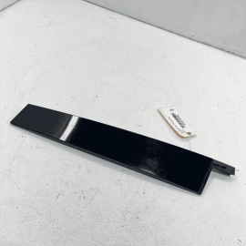 VW TOUAREG 2011-2017 FRONT PASSENGER DOOR WINDOW B PILLAR APPLIQUE MOLDING 