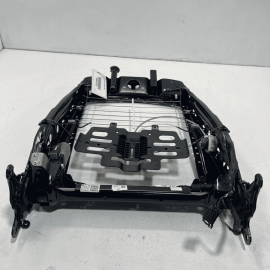 2011-17 Volkswagen Touareg Front Left Driver Seat Upper Back Frame W/ Motor