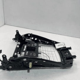 2011-17 Volkswagen Touareg Front Left Driver Seat Upper Back Frame W/ Motor 2011-17 Volkswagen Touareg Front Left Driver Seat Upper Back Frame W/ Motor