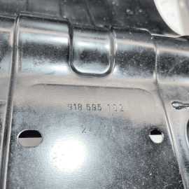 11-17 Volkswagen Touareg Rear Driver Seat Upper Cushion W/ Armrest Headrest 11-17 Volkswagen Touareg Rear Driver Seat Upper Cushion W/ Armrest Headrest