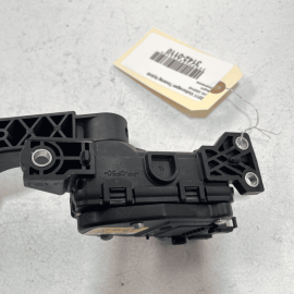 VW VOLKSWAGEN TOUAREG 2011-2017 GAS PEDAL THROTTLE ACCELERATOR TRAVEL SENSO