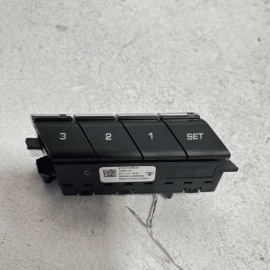 2013-2016 PORSCHE PANAMERA FRONT RIGHT PASSENGER SEAT MEMORY CONTROL SWITCH