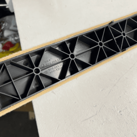 11-17 PORSCHE CAYENNE TRUNK RIGHT SIDE QUARTER PANEL SHELF TRIM COVER ( Bei