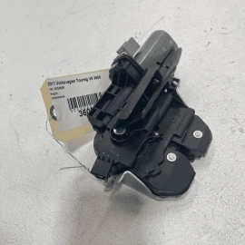 2011-2017 VOLKSWAGEN VW TOUAREG LIFTGATE POWER MOTOR LOCK LATCH ACTUATOR OE