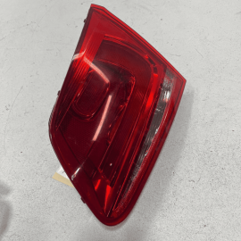 11 -13 VOLKSWAGEN TOUAREG Rear Passenger Side Inner Tail Light Lamp Assembl