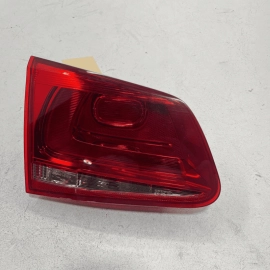 11 -13 VOLKSWAGEN TOUAREG Rear Driver Side Inner Tail Light Lamp Assembly O