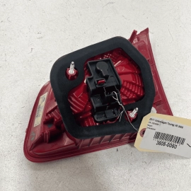 11 -13 VOLKSWAGEN TOUAREG Rear Driver Side Inner Tail Light Lamp Assembly O