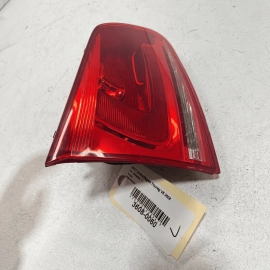 11 -13 VOLKSWAGEN TOUAREG Rear Driver Side Inner Tail Light Lamp Assembly O