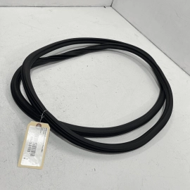 2017 - 2023 AUDI Q7 REAR RIGHT PASSENGER SIDE DOOR BODY WEATHERSTRIP SEAL O