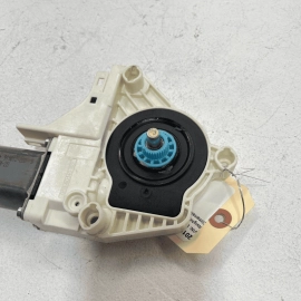2011-17 Volkswagen Touareg Rear Right Passenger Door Window Regulator Motor 2011-17 Volkswagen Touareg Rear Right Passenger Door Window Regulator Motor