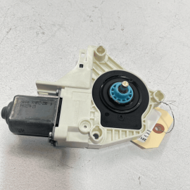 2011-17 Volkswagen Touareg Rear Right Passenger Door Window Regulator Motor