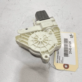 2011-17 Volkswagen Touareg Rear Right Passenger Door Window Regulator Motor 2011-17 Volkswagen Touareg Rear Right Passenger Door Window Regulator Motor