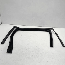 2011-17 Volkswagen Touareg Rear Passenger Door Window Glass Run Channel Sea