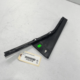 11-17 Volkswagen Touareg Rear Passenger Door Window Pillar Applique Molding