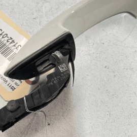VOLKSWAGEN TOUAREG 2011-2012 REAR PASSENGER SIDE EXTERIOR DOOR HANDLE OEM 1