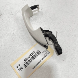 VOLKSWAGEN TOUAREG 2011-2012 REAR PASSENGER SIDE EXTERIOR DOOR HANDLE OEM 1