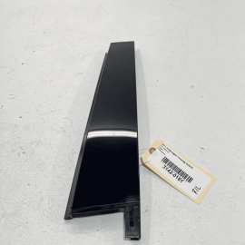 VW TOUAREG 2011-2017 REAR LEFT DRIVER DOOR WINDOW B PILLAR APPLIQUE MOLDING