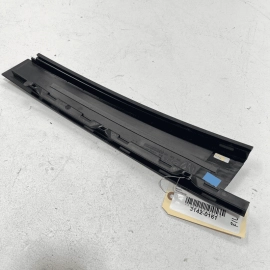 VW TOUAREG 2011-2017 REAR LEFT DRIVER DOOR WINDOW B PILLAR APPLIQUE MOLDING