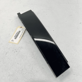 VW TOUAREG 2011-2017 REAR LEFT DRIVER DOOR WINDOW B PILLAR APPLIQUE MOLDING