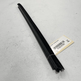 VOLKSWAGEN TOUAREG 2011-2017 REAR DRIVER DOOR WINDOW INNER WEATHERSTRIP SEA