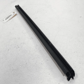 VOLKSWAGEN TOUAREG 2011-2017 REAR DRIVER DOOR WINDOW INNER WEATHERSTRIP SEA