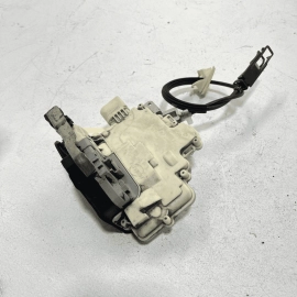 VOLKSWAGEN TOUAREG 2011-2017 REAR LEFT DRIVER SIDE DOOR LATCH LOCK ACTUATOR