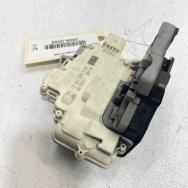 2011-17 VOLKSWAGEN VW TOUAREG FRONT PASSENGER SIDE DOOR LATCH LOCK ACTUATOR